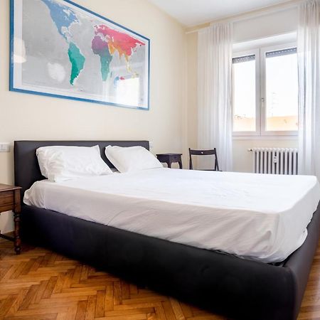 Elegante Bilocale In Zona Tortona Apartment Милано Екстериор снимка